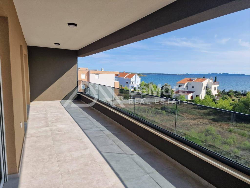 Luksuzni apartman, Prodaja, Privlaka, Privlaka