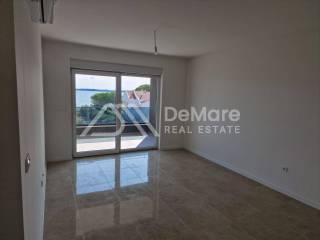 Luksuzni apartman, Prodaja, Privlaka, Privlaka