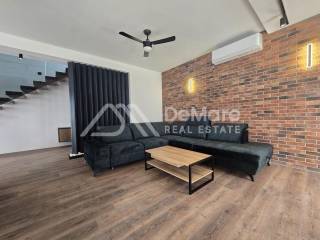 Luksuzna vila, Prodaja, Privlaka, Privlaka