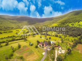 Nekretnina za odmor, Prodaja, Gracac, Kijani