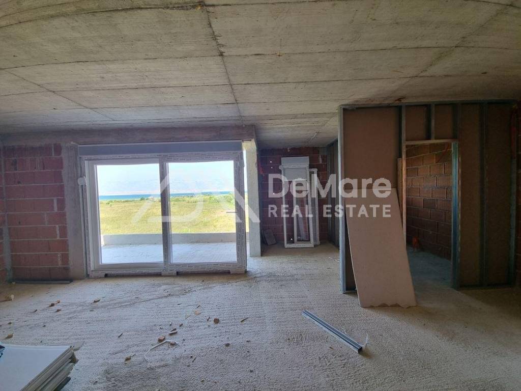 Apartman na moru, Prodaja, Privlaka, Privlaka