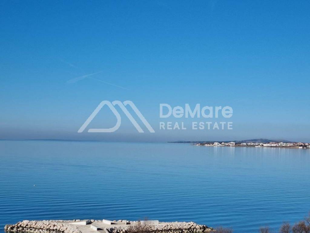 Stan u urbanoj vili, Prodaja, Nin, Zaton