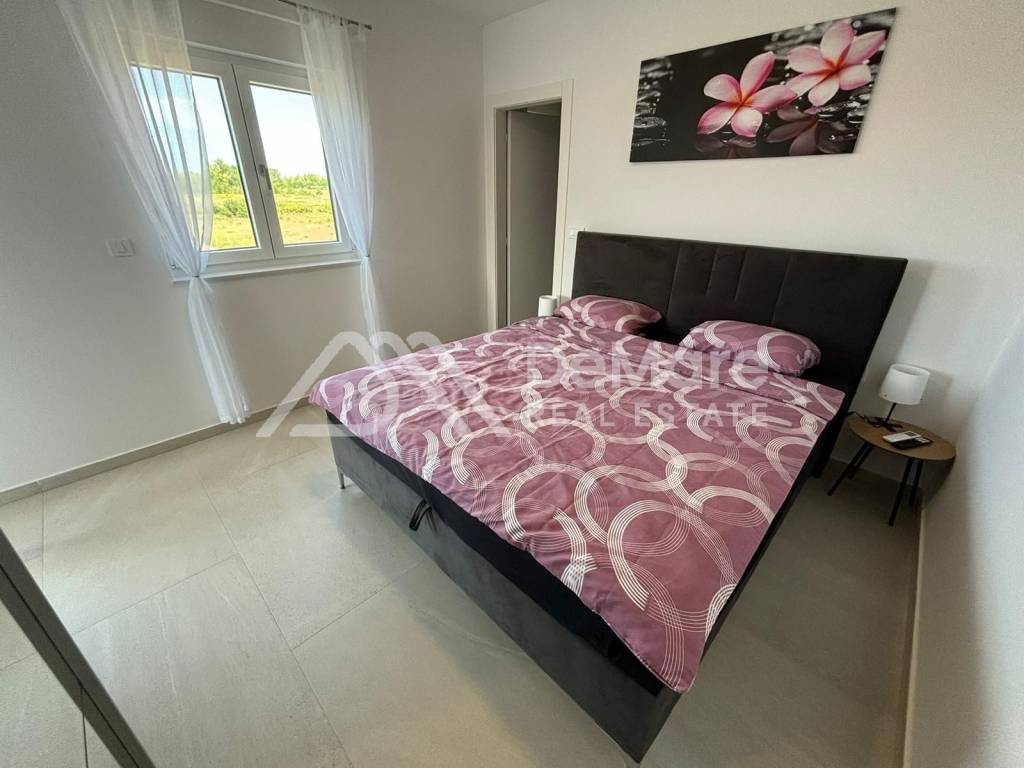 Apartman na moru, Prodaja, Privlaka, Privlaka