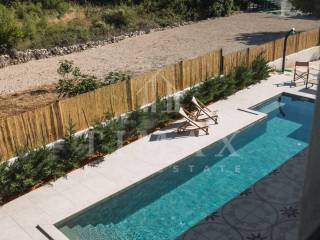 Luksuzna vila, Prodaja, Sibenik - Okolica, Bilice