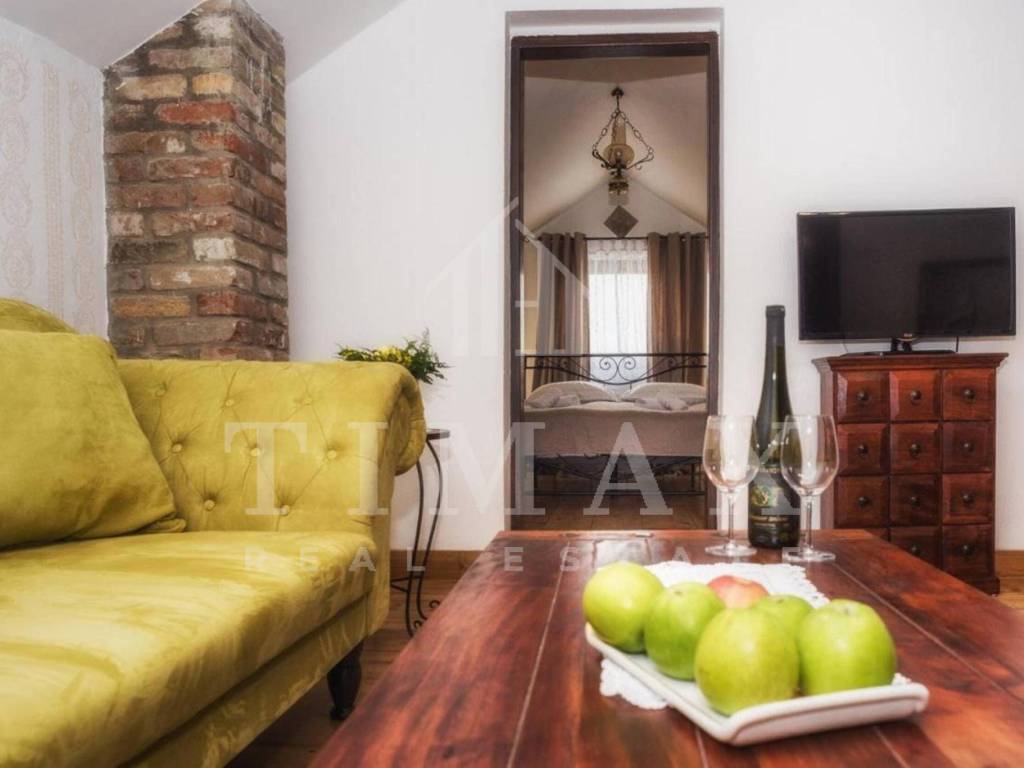 Stambeno poslovni objekt, Prodaja, Knezevi vinogradi, Karanac