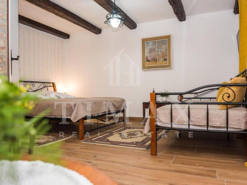 Stambeno poslovni objekt, Prodaja, Knezevi vinogradi, Karanac