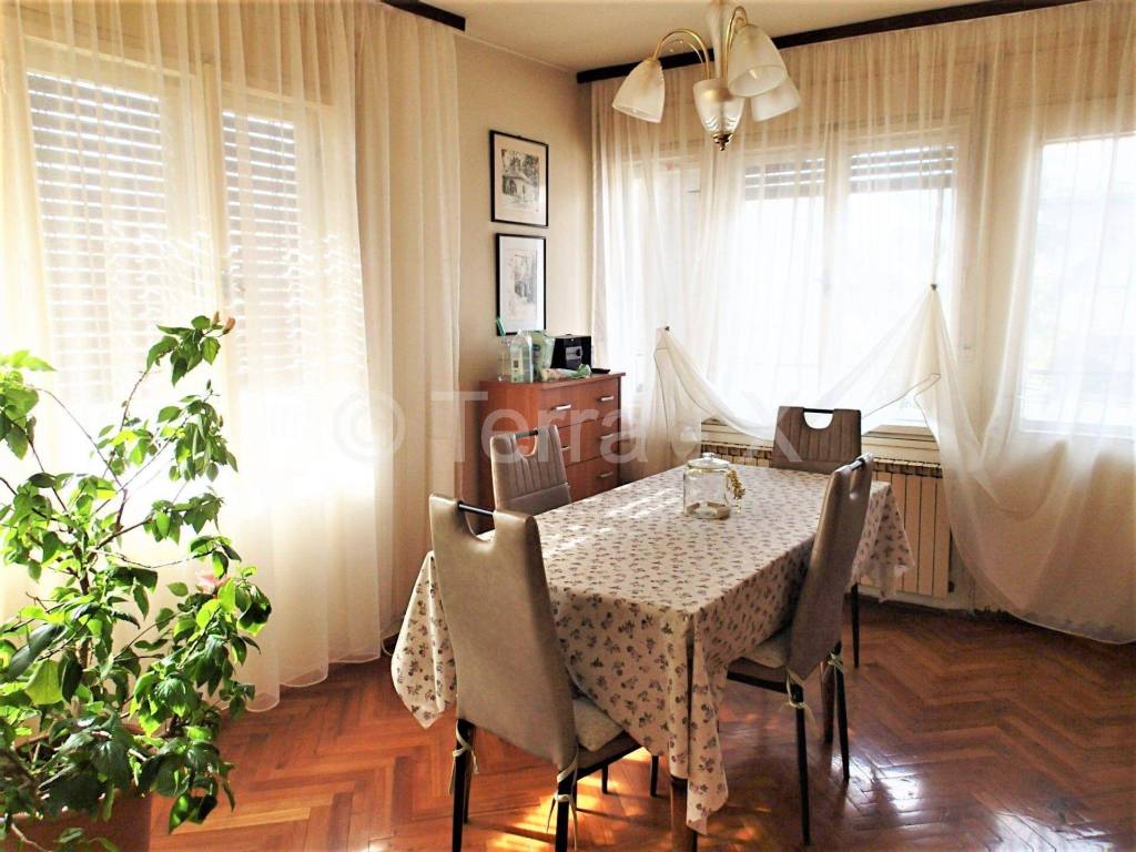 Dvojna kuca, Prodaja, Zagreb, Maksimir