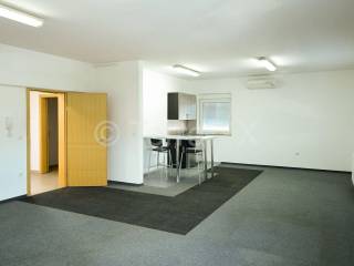 Hala, Zakup, Sveta Nedelja, Oresje