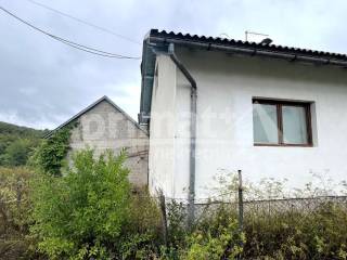 Kuca, Prodaja, Plaski, Plaski