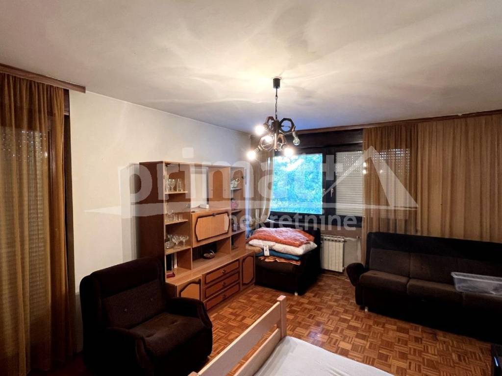 Stan u zgradi, Prodaja, Karlovac, Karlovac