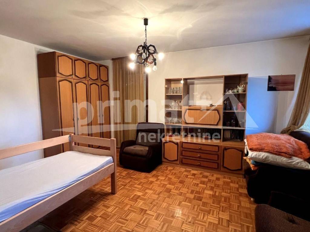 Stan u zgradi, Prodaja, Karlovac, Karlovac