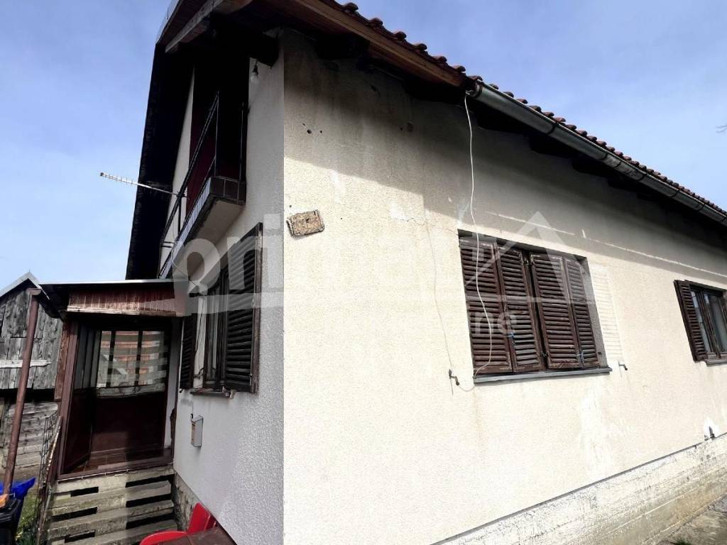 Kuca, Prodaja, Plaski, Plaski