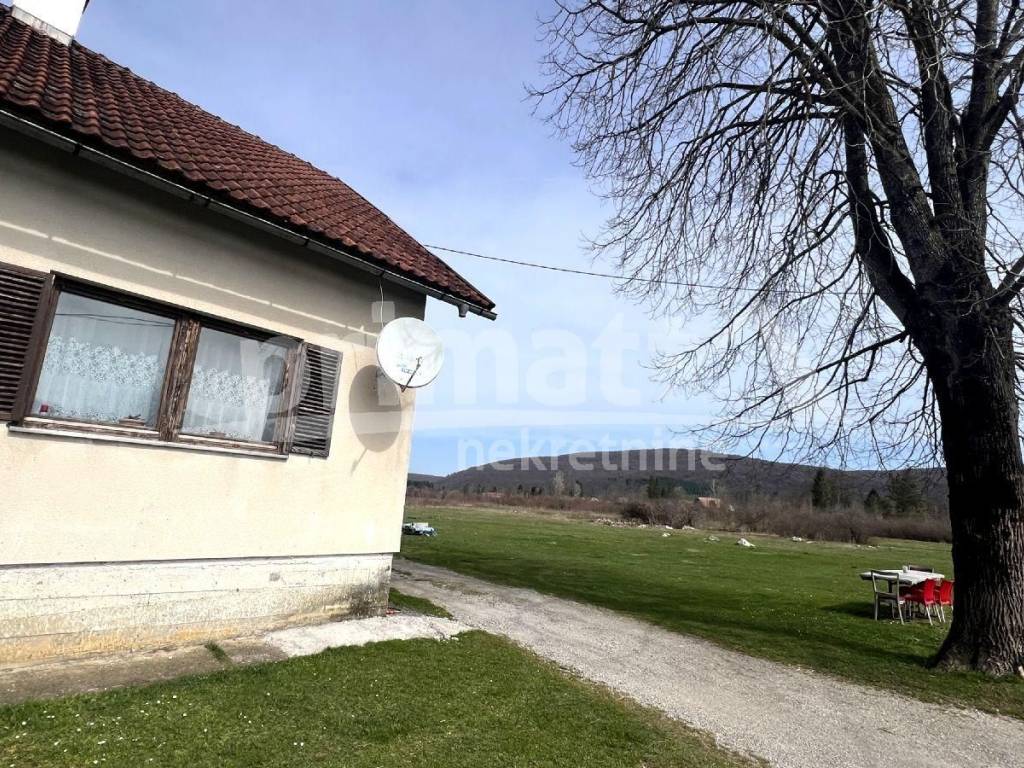 Kuca, Prodaja, Plaski, Plaski