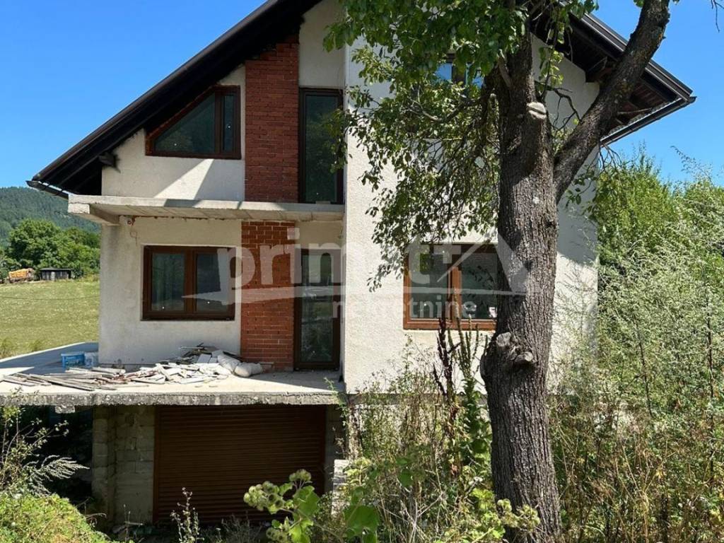 Kuca, Prodaja, Vrhovine, Vrhovine