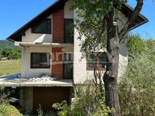 Kuca, Prodaja, Vrhovine, Vrhovine