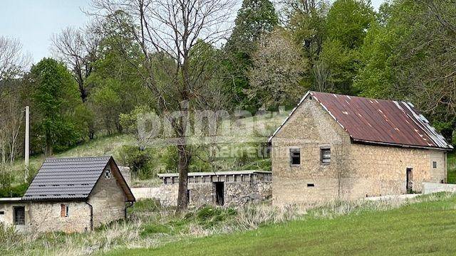 Kuca u izgradnji, Prodaja, Vrhovine, Vrhovine