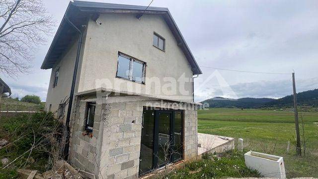 Kuca u izgradnji, Prodaja, Vrhovine, Vrhovine