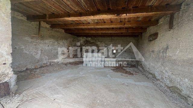 Kuca u izgradnji, Prodaja, Vrhovine, Vrhovine