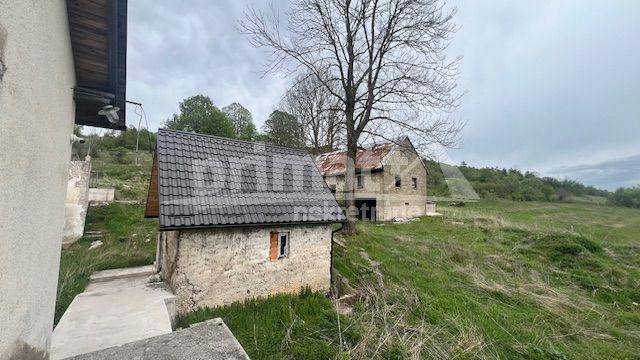 Kuca u izgradnji, Prodaja, Vrhovine, Vrhovine