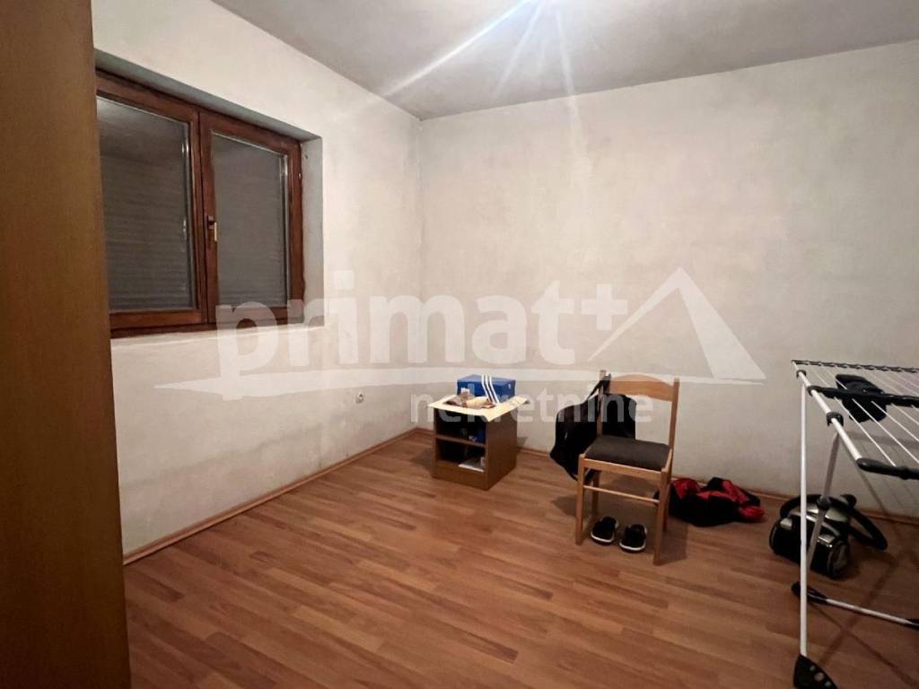 Kuca prizemnica, Prodaja, Plaski, Plaski