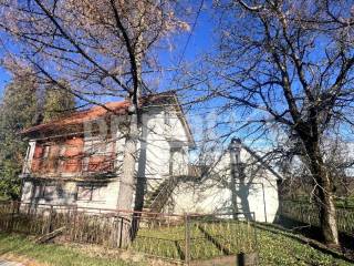 Kuca, Prodaja, Plaski, Lapat