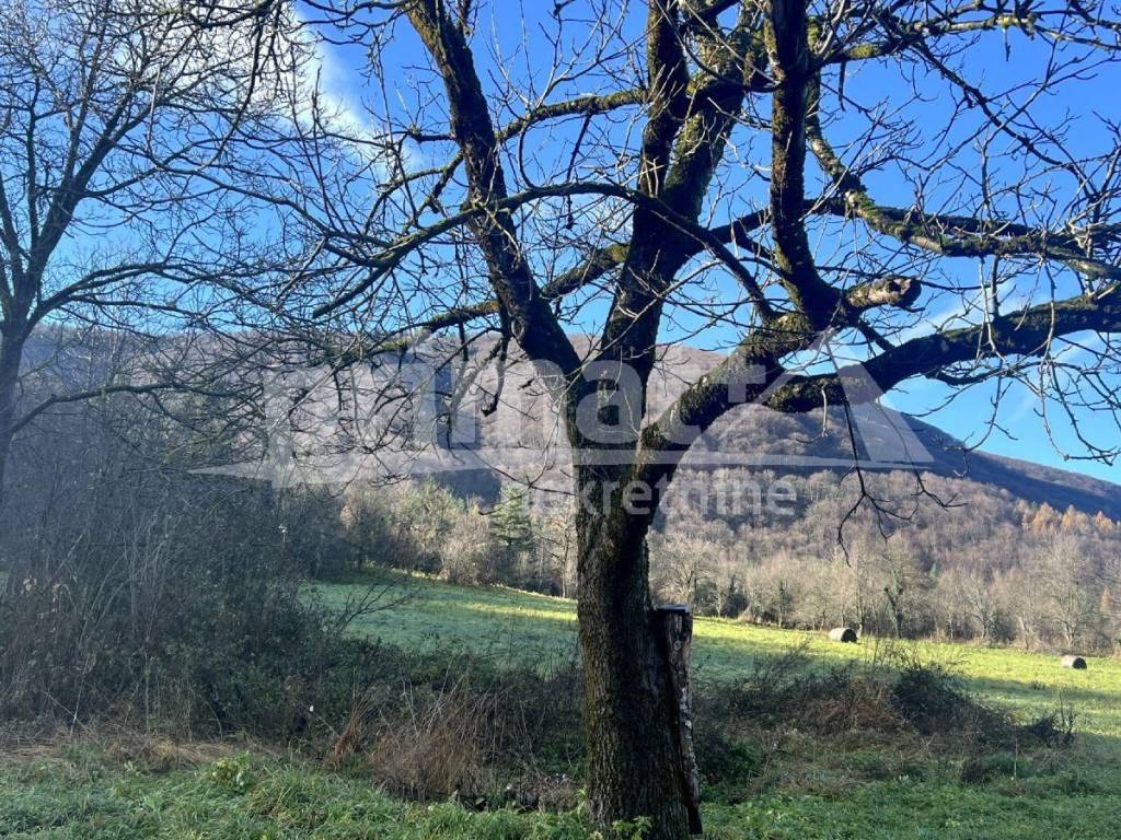 Gradjevinsko zemljiste, Prodaja, Plaski, Jezero I Dio