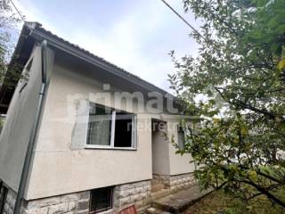 Kuca, Prodaja, Plaski, Plaski