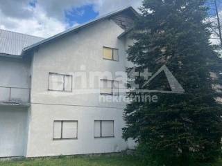 Stambeno poslovni objekt, Prodaja, Plaski, Plaski