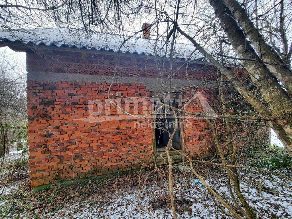 Kuca, Prodaja, Brinje, Stajnica