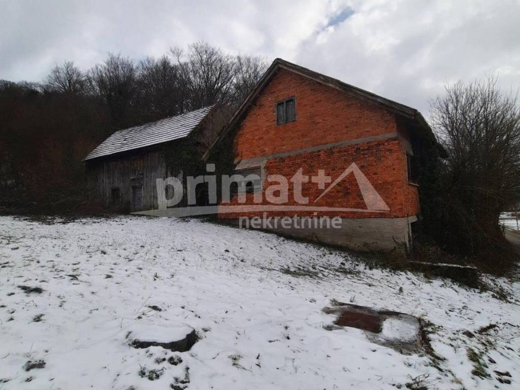 Kuca, Prodaja, Brinje, Stajnica