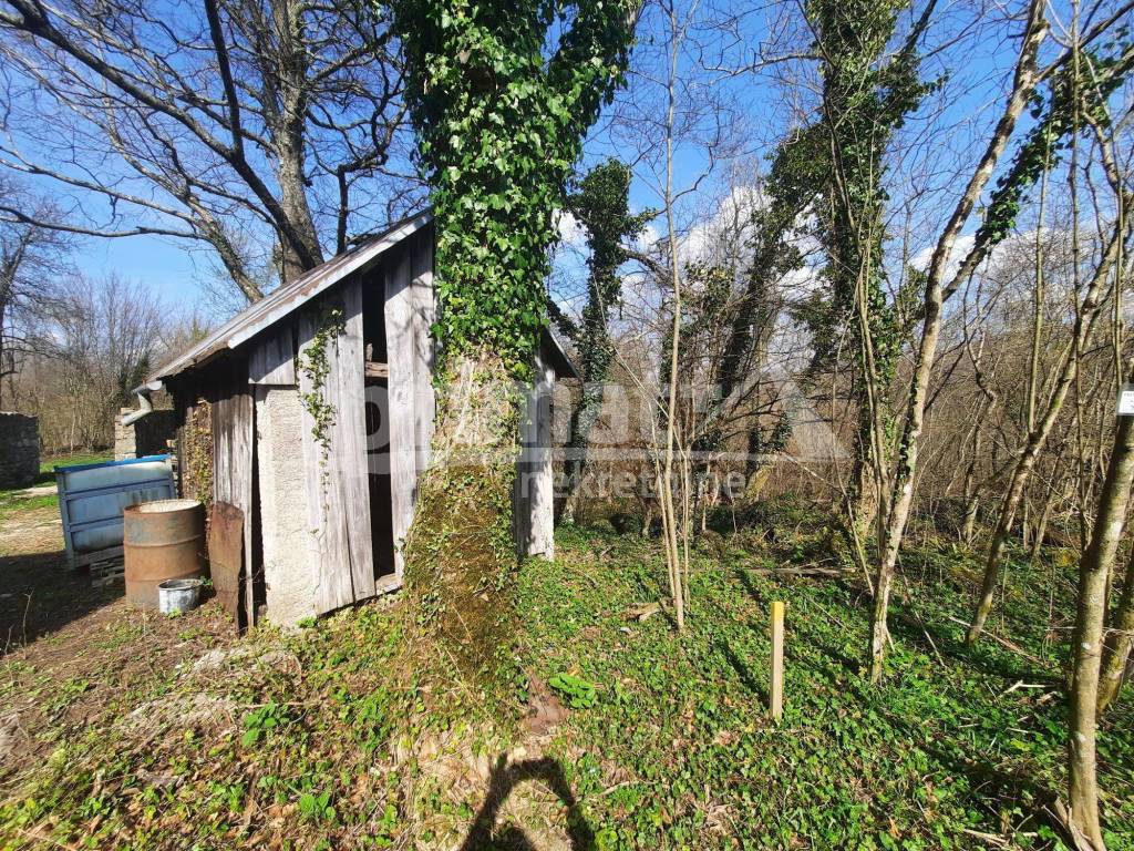 Rusevina, Prodaja, Ogulin, Desmerice