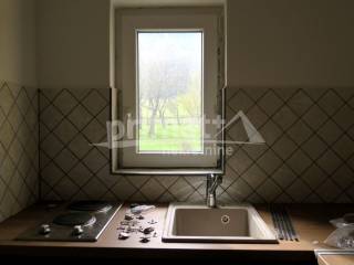 Kuca, Prodaja, Ravna gora, Ravna Gora