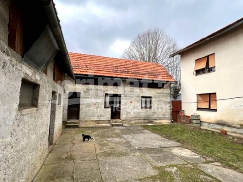 Kuca, Prodaja, Plaski, Plaski