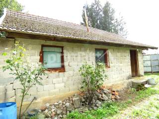 Drvena kuca, Prodaja, Josipdol, Skradnik