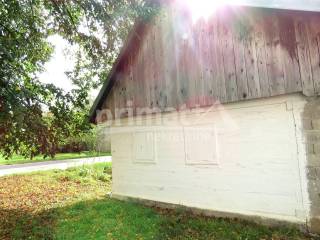 Drvena kuca, Prodaja, Josipdol, Skradnik