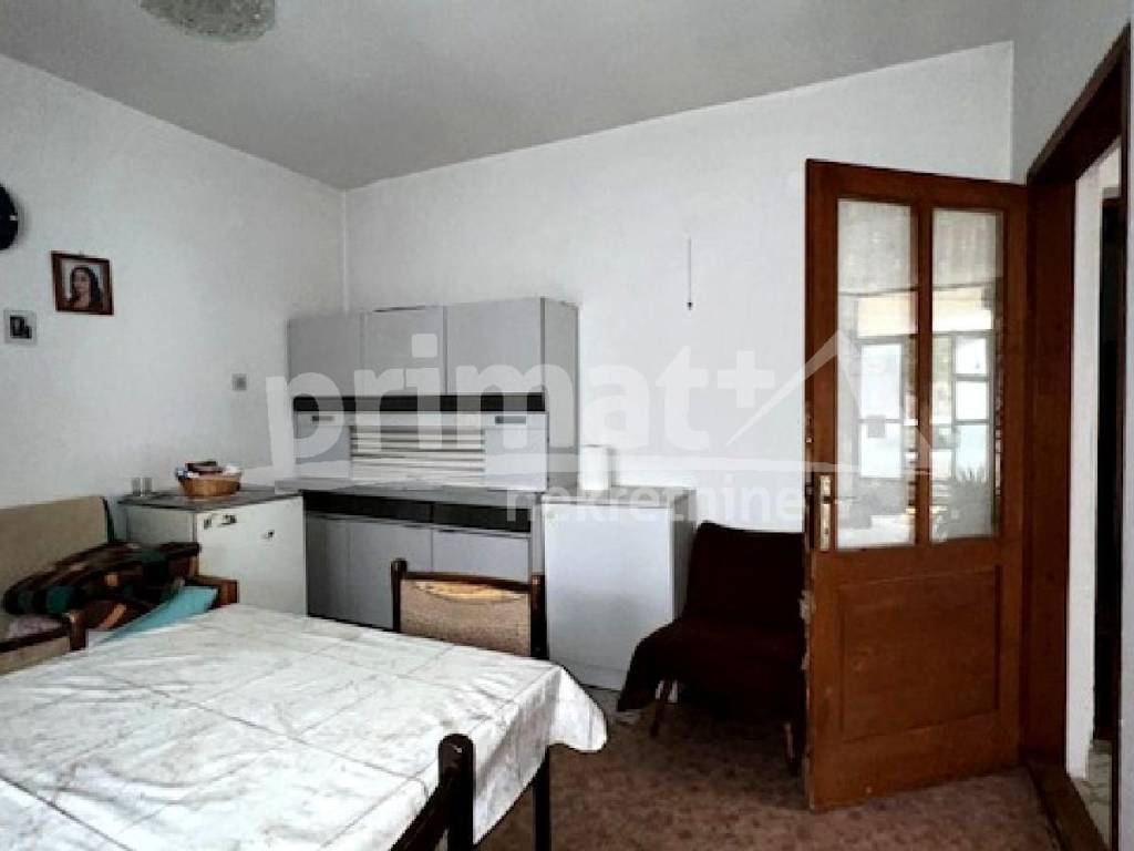 Kuca, Prodaja, Plaski, Plaski