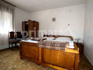 Kuca, Prodaja, Plaski, Plaski