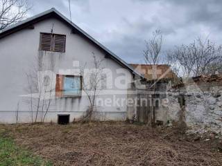 Kuca prizemnica, Prodaja, Plaski, Plaski