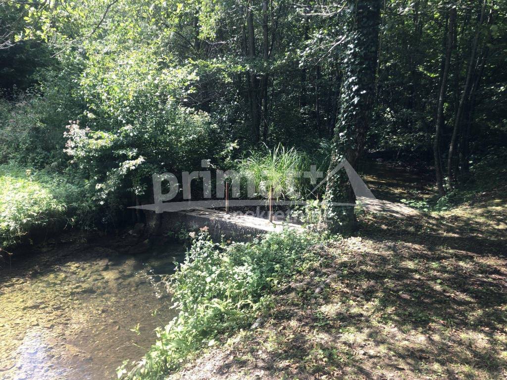 Kuca, Prodaja, Plaski, Plaski