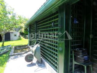 Garaza, Prodaja, Bosiljevo, Bosiljevo