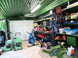 Garaza, Prodaja, Bosiljevo, Bosiljevo