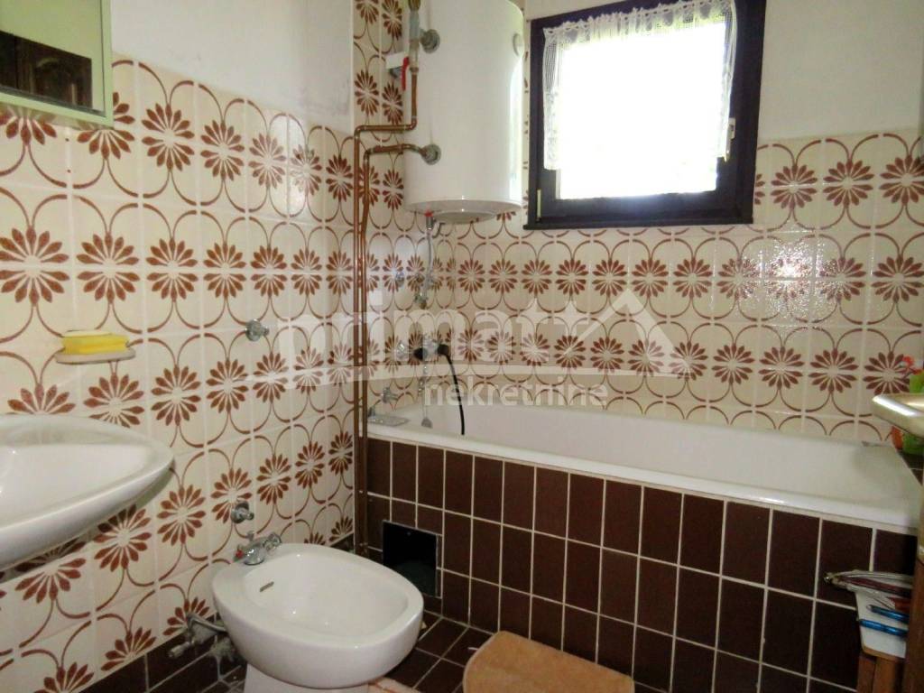 Kuca, Prodaja, Plaski, Plaski