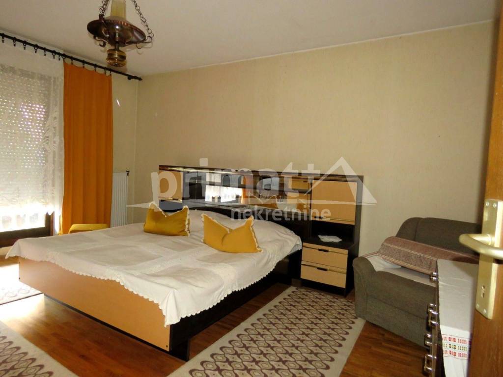 Kuca, Prodaja, Plaski, Plaski