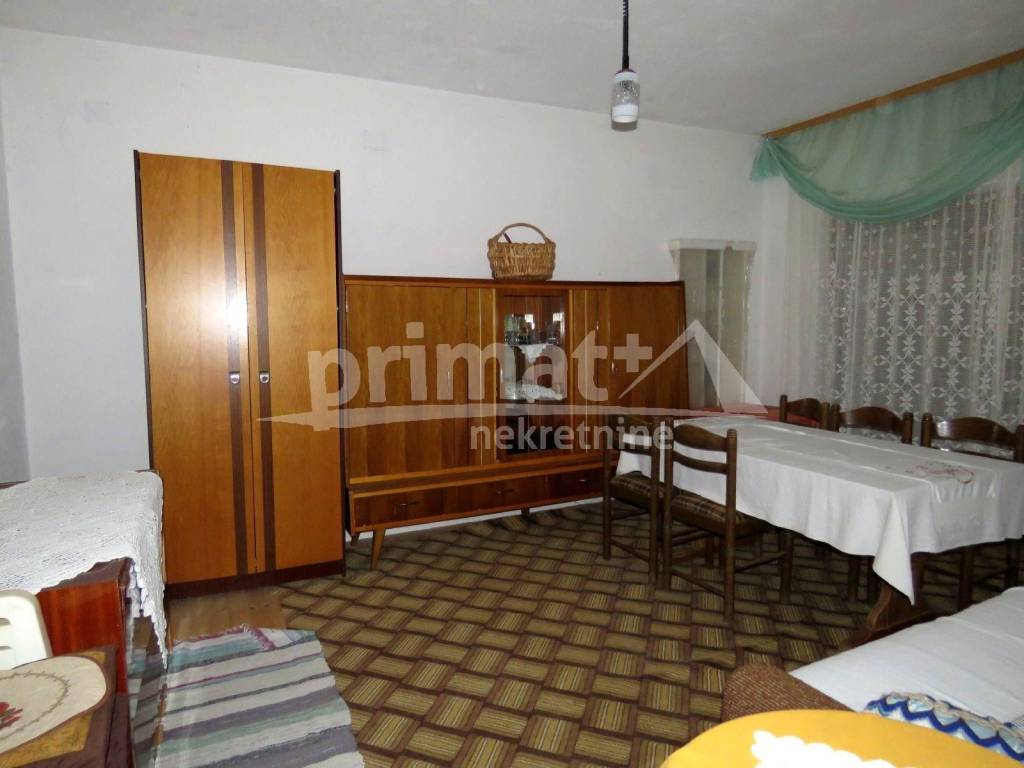 Kuca, Prodaja, Plaski, Plaski