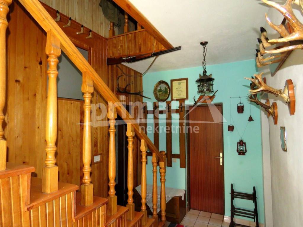 Kuca, Prodaja, Plaski, Plaski