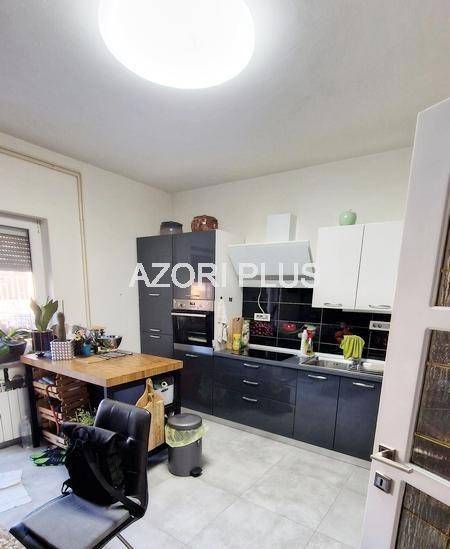 Samostojeca kuca, Prodaja, Zagreb, Sesvete