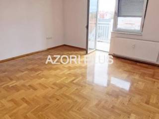 Stan u zgradi, Prodaja, Zagreb, Stenjevec