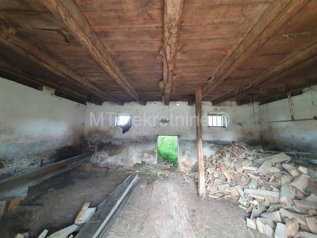 Kuca prizemnica, Prodaja, Kapela, Starcevljani