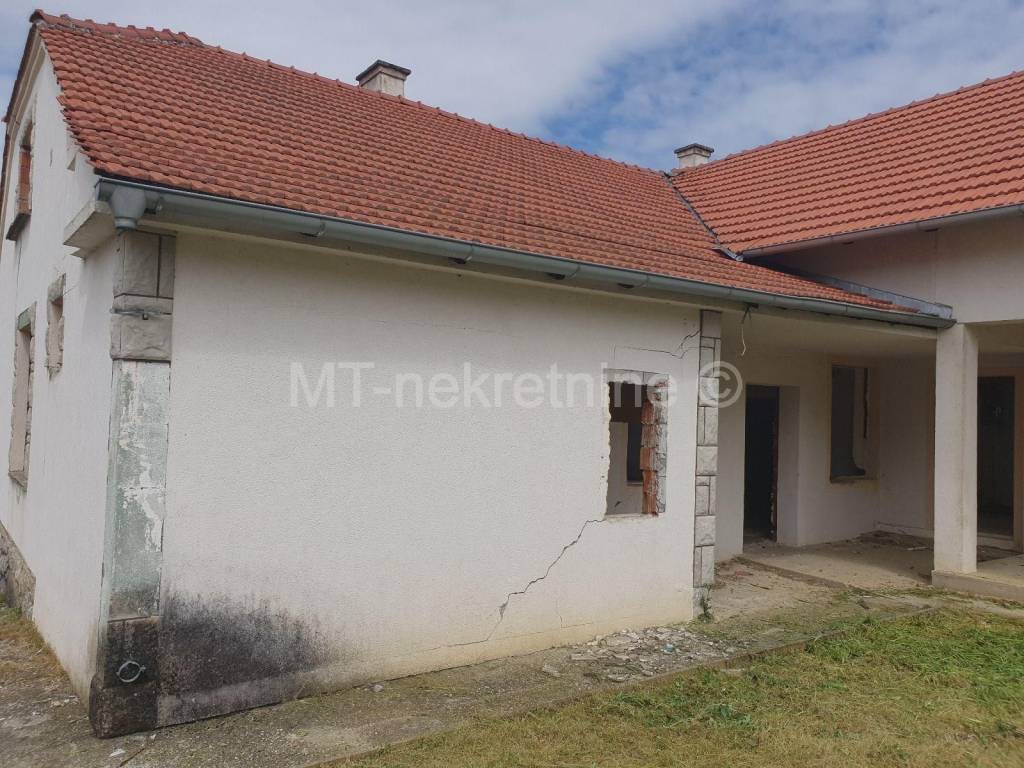 Obiteljska kuca, Prodaja, Kapela, Kapela