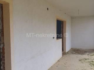 Obiteljska kuca, Prodaja, Kapela, Kapela